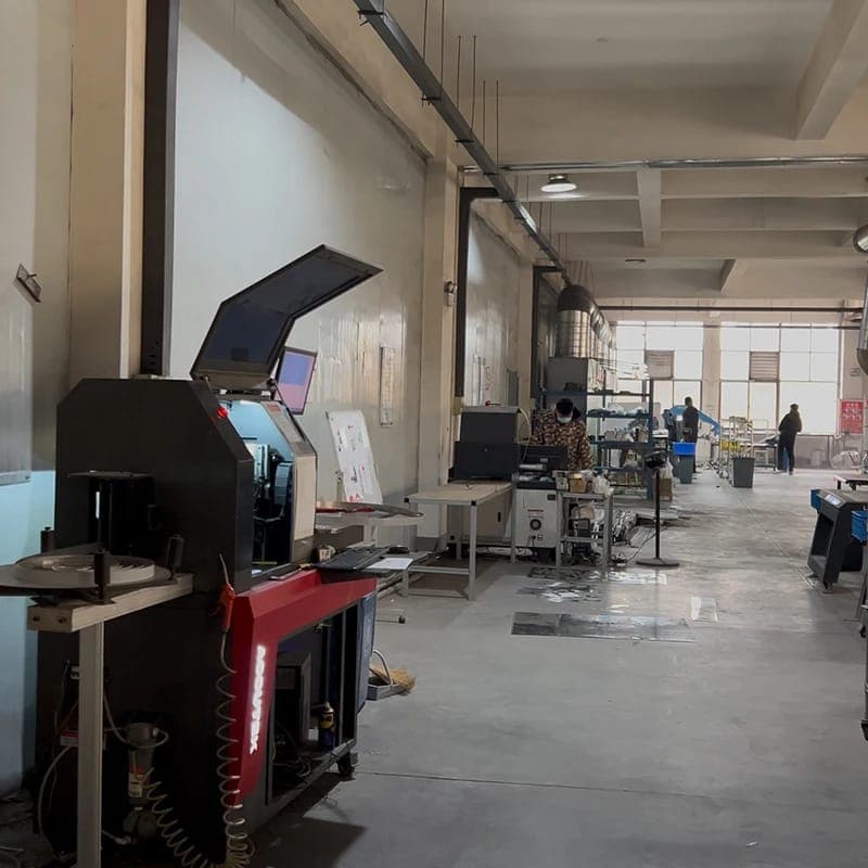 SignLumi production floor